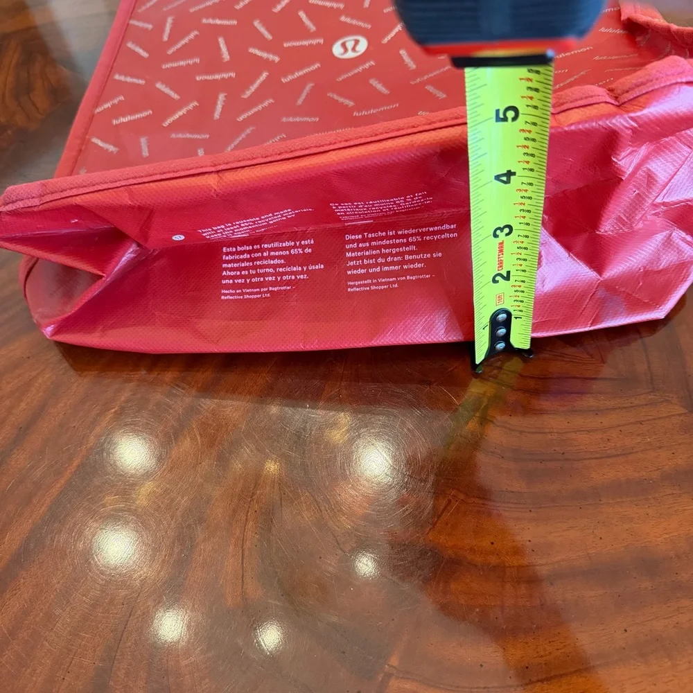 NEW Lululemon Large Reusable Shopper Bag Red Logo Print